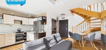 Dwupoziomowa przestrzeń pełna światła na bydgoskim