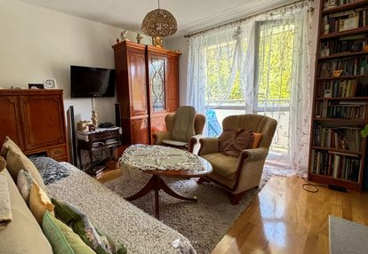 Ustawne m4 z balkonem | 1 piętro | spokojna okolic