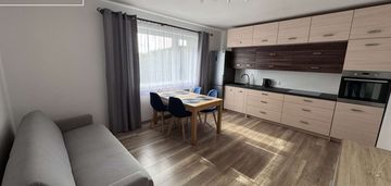 43m2  2 pokoje piwnica m postojowe
