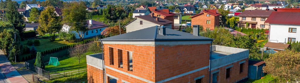 Nowoczesny dom w stanie surowym | chełmiec-gaj