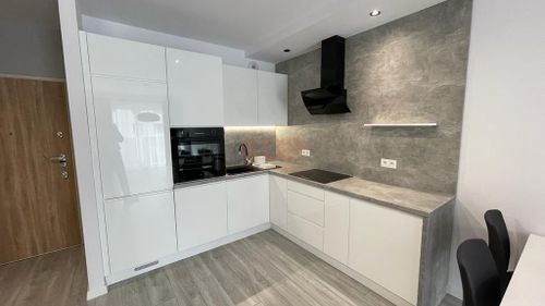 Apartament 2 pok. /fitness /racławicka /1. najem