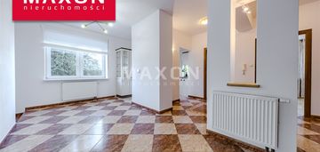 150m od jeziora, cicha okolica + 4 min przystanek