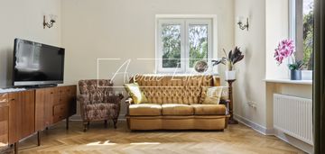 Najlepsza lokalizacja /400m2 ogrodu/parking