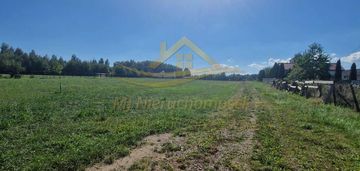 Na sprzedaż trzy działki marków towarzystwo