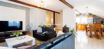 Duże mieszkanie, balkon, ogród,  blisko tramwaj