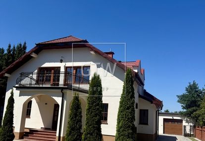 Willa z krytym basenem  190m2 grójec