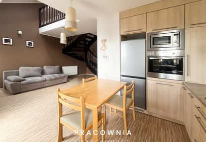 Stylowe, przestronne mieszkanie dwupoziomowe