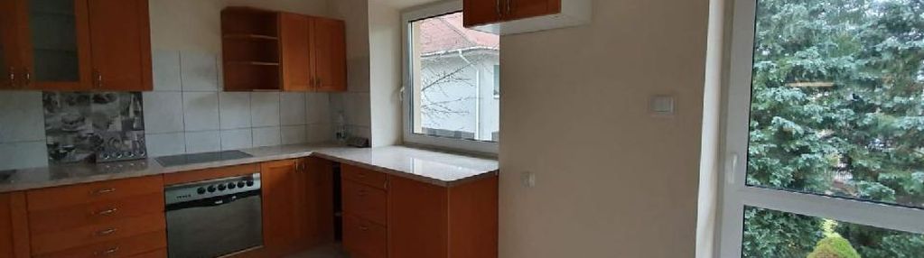 Świder mieszkanie90 m2 na1 piętrze, część domu