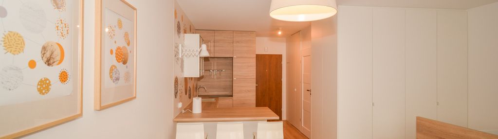 Kawalerka przy ul.pow.śląskich z m. postojowym