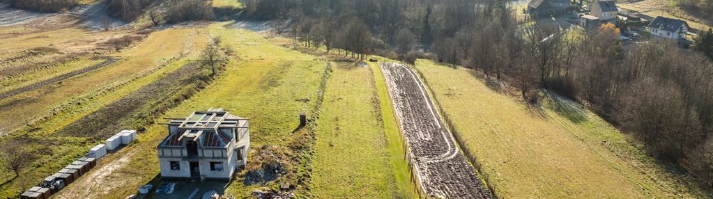 Działka w otoczeniu przyrody - izdebnik