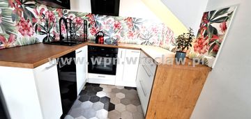 Zadbane 3 pokojowe mieszkanie, balkon, parking