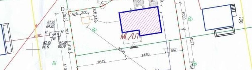 Działka z pozwoleniem na budowę domu, media