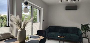 Nowoczesny dom 120 m2 w zielonej okolicy. kozerki