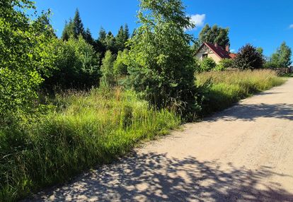 Piękna działka na skraju lasu, 3 min. do jeziora