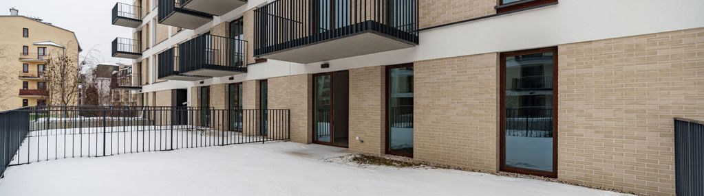 Nowe 3 pokoje z dużym ogródkiem / infrastruktura