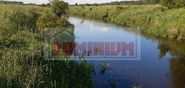 Działka *** porosłe *** 7100m2