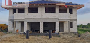 Dom w proszkowie z widokiem na sobótkę 141 m2