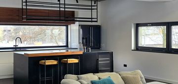 Prywatny apartament/ogród/garaż/tysiąclecie