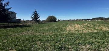 Bełsznica – duża działka budowlana 2952 m² w spoko