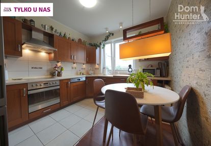 Mieszkanie 4 pokoje, osobna kuchnia, balkon