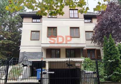 Duża kawalerka w apartamentowcu / cicha ulica/ wyścigowa/ krzyki