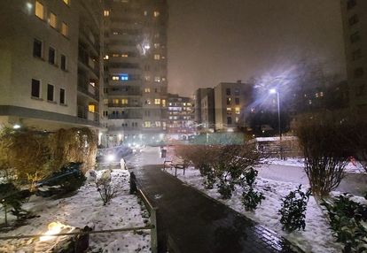 ***metro młynów***2 pokoje z balkonem 2009r***