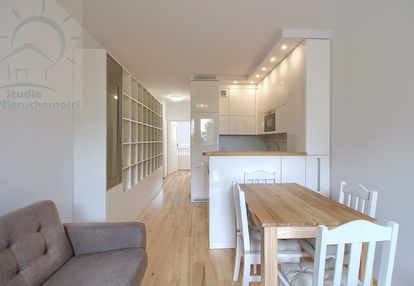 3 pokoje, duży balkon, klimatyzacja, garaż,