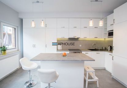2-pokojowe miejsce postojowe, bunscha park, 46m2