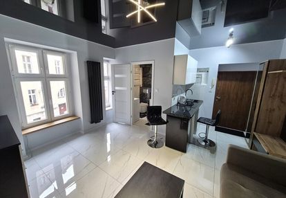 21m2-świeżo po remoncie-5min do rynku-med.miejskie