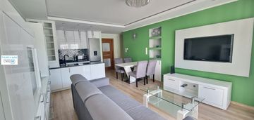 Apartament 3 pokoje/2 tarasy/miejsce garażowe