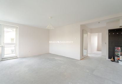 3 pok mieszkanie z 2 balkonami