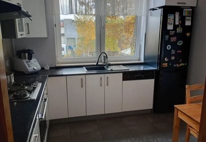 Dwupoziomowe mieszkanie w markach