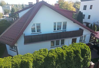 Dom wolnostojący ponad 300m, 3 mieszkania zielonka