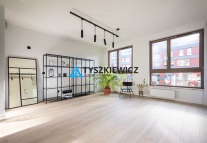 Stylowe mieszkanie na garnizonie z klimatyzacją