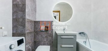 Dwa pokoje w nowym budownictwie, miejsce postojowe