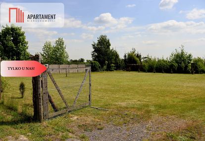Działka budowlana z prądem, wodą i ogrodzeniem 15a
