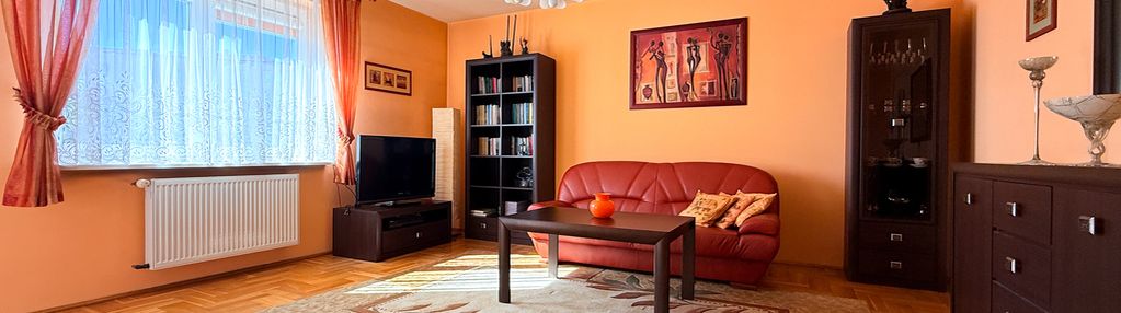 2 pokoje z garażem i balkonem przy metrze