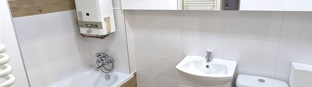 M-3 trzech wieszczów - łazienka po remoncie