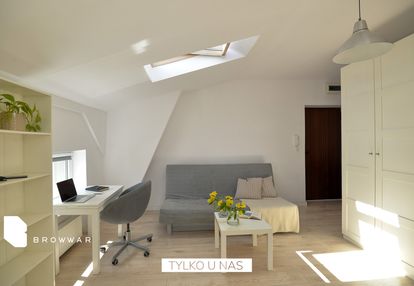 Studio 22 m² w kamienicy z windą | centrum