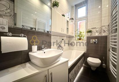 Przestronne 3-pokojowe mieszkanie w kamienicy