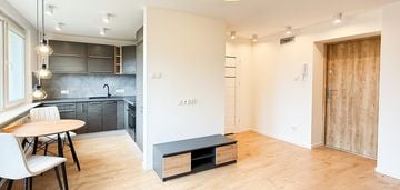 24 m2, po remoncie,  balkon,  ul. 11 listopada