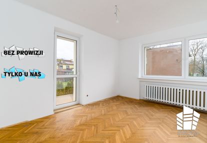 Nietuzinkowe mieszkanie z balkonem
