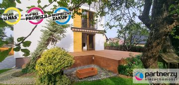 Dom z dodatkowym budynkiem mieszkalnym