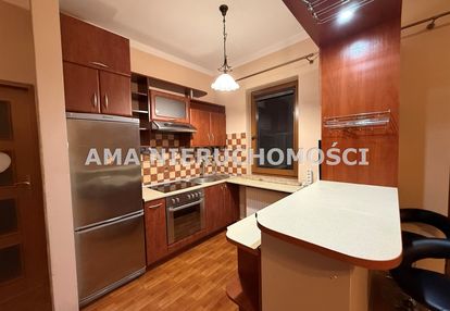 Dwupokojowe mieszkanie z balkonem w centrum miasta