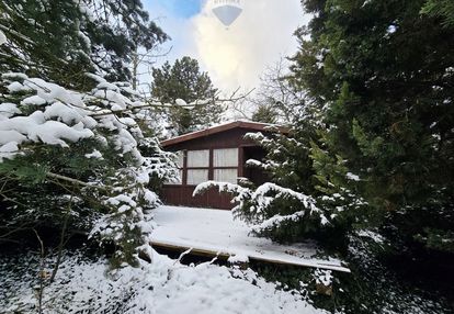 Na sprzedaż działka z domkiem blisko jeziora