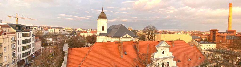 Kawalerka do remontu w ścisłym centrum poznania