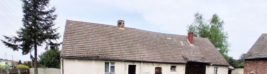 Budynek mieszkalny zabudowania gospodarcze działka