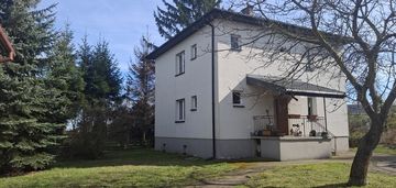 Dom w żelkowie kolonia (200m²) z działką (2300m²)