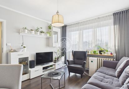 4 pokoje po remoncie z loggią, bielawy, 2 piętro