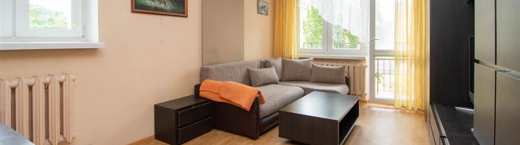 Kawalerka z potencjałem i piętro, balkon!